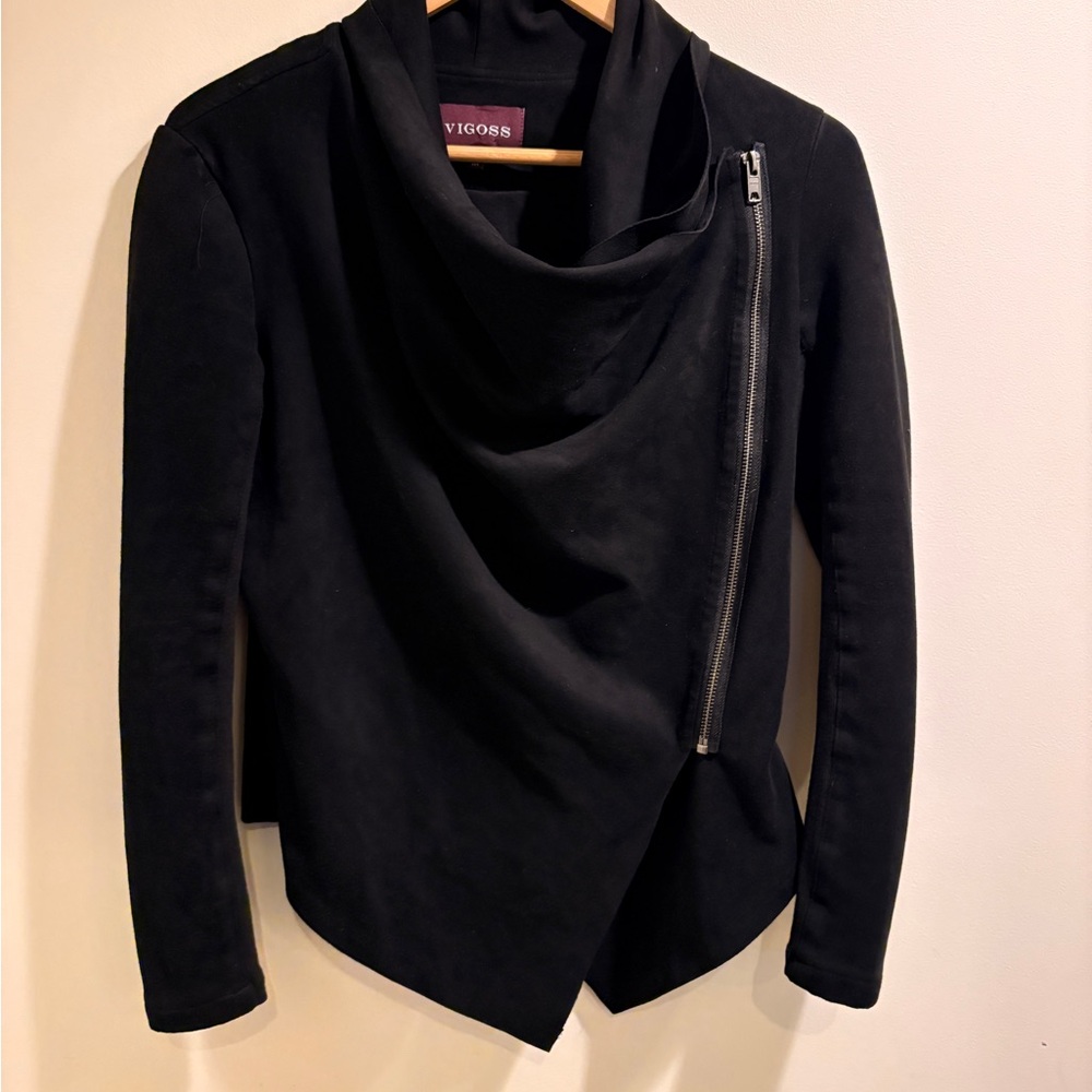 Vigoss Women's Suede Black Drape Front Jacket